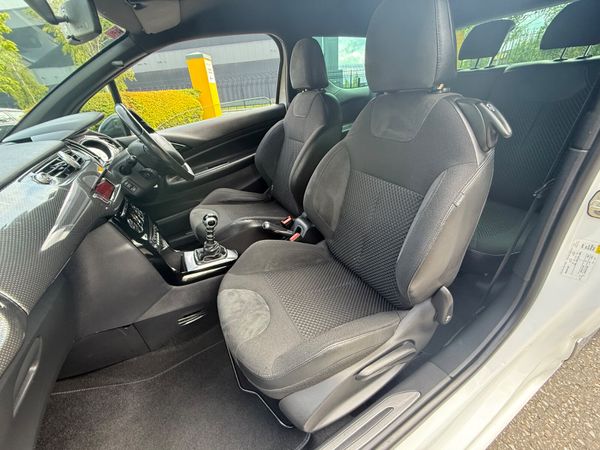 Citroen DS 3 1.6 E HDI Sport Edition 355517018