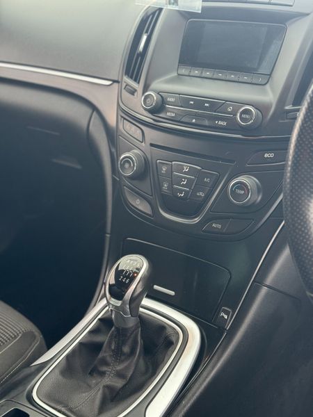 2014  Vauxhall Insignia  SRI V X-LINE CDTI 355595647