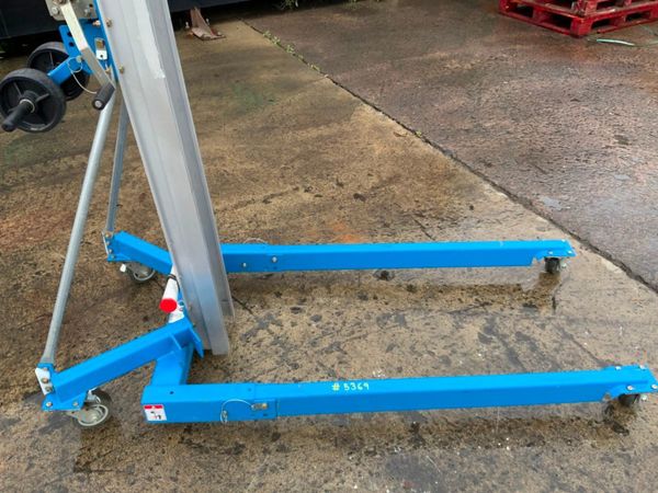 2023 GENIE SLA -15 MATERIAL LIFT........5369. 355590355