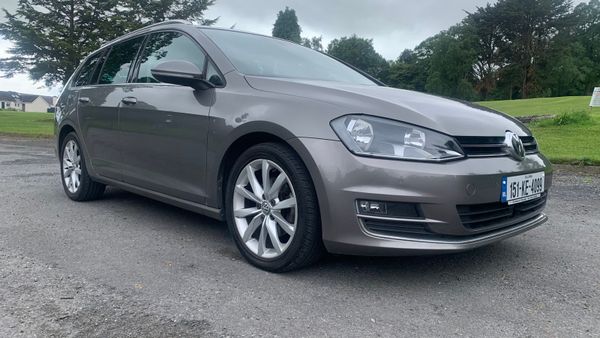 Volkswagen Golf 2015 355590976