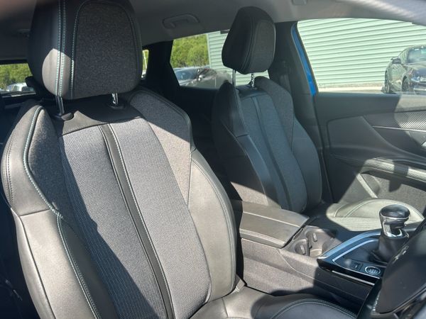 2021 Peugeot 3008 Allure 1.5 BlueHDI - New Model 355592033