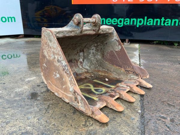 48" DIGGING BUCKET..........65mm PINS.....181. 355592563