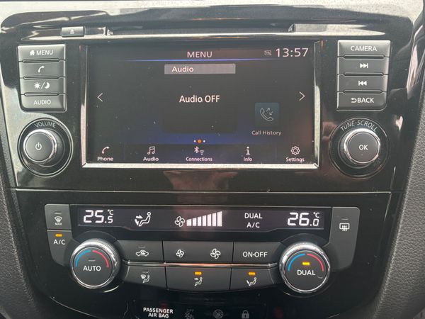 Nissan Qashqai SV Commercial  only 102000kms 355604625