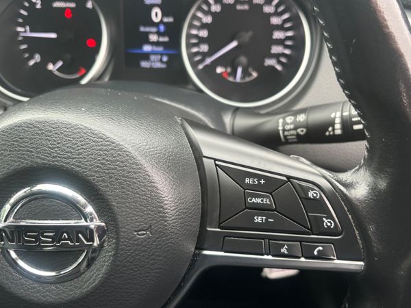 Nissan Qashqai SV Commercial  only 102000kms 355604621