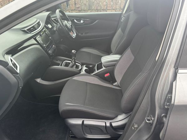 Nissan Qashqai SV Commercial  only 102000kms 355604682