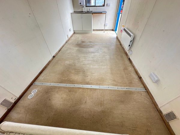 16 X 8 ... SITE OFFICE , CABIN , KITCHEN ....657P 355608766