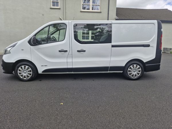 Renault Trafic 2017 Crewcab 355600606