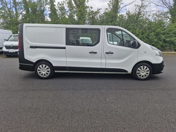 Renault Trafic 2017 Crewcab 355600618