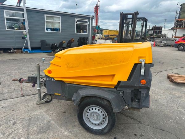 2015 ...ATLAS  XAS47 ..ROAD AIR COMPRESSOR. 355612817
