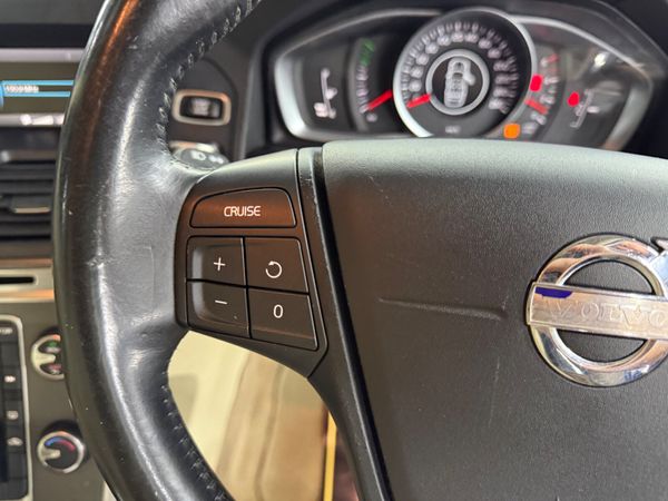 🌑2014 VOLVO XC60 2.0 DIESEL MANUAL🌑 355654946