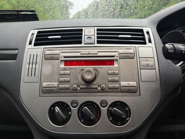 Ford Kuga 2011 Diesel 4X4 355668414