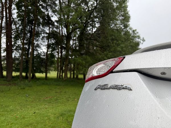 Ford Kuga 2011 Diesel 4X4 355668441
