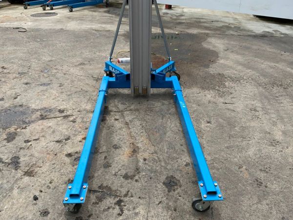 2023 GENIE SLA-15 MANUAL MATERIAL HOIST....5371. 355716926