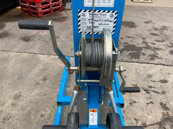 2023 GENIE SLA-15 MANUAL MATERIAL HOIST....5371. 355716929