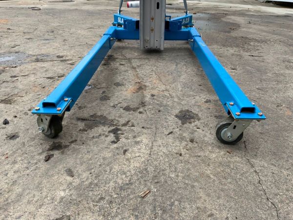 2023 GENIE SLA-15 MANUAL MATERIAL HOIST....5371. 355716937