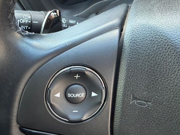 2015 Honda Vezel(HRV)1.5 hybrid auto,52k Miles 355799895