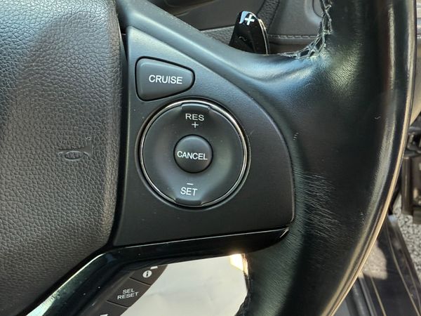 2015 Honda Vezel(HRV)1.5 hybrid auto,52k Miles 355799896