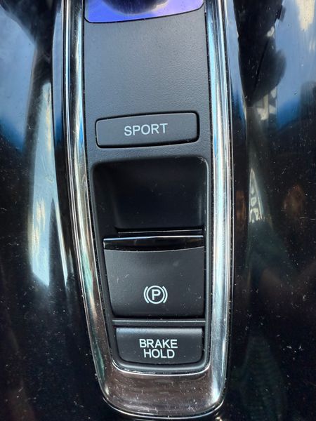 2015 Honda Vezel(HRV)1.5 hybrid auto,43k Miles 355800376