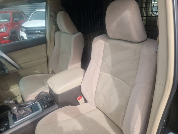 Toyota Land Cruiser GX LWB Auto 355898649