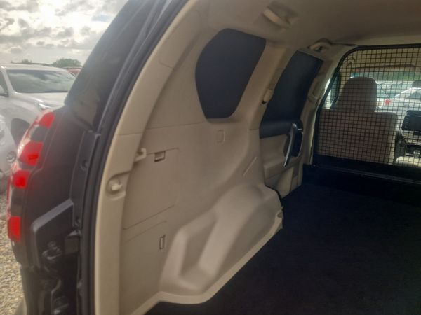 Toyota Land Cruiser GX LWB Auto 355898653