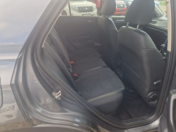 Volkswagen T-Roc 2.0 TDi 355904089