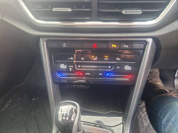 Volkswagen T-Roc 2.0 TDi 355904096