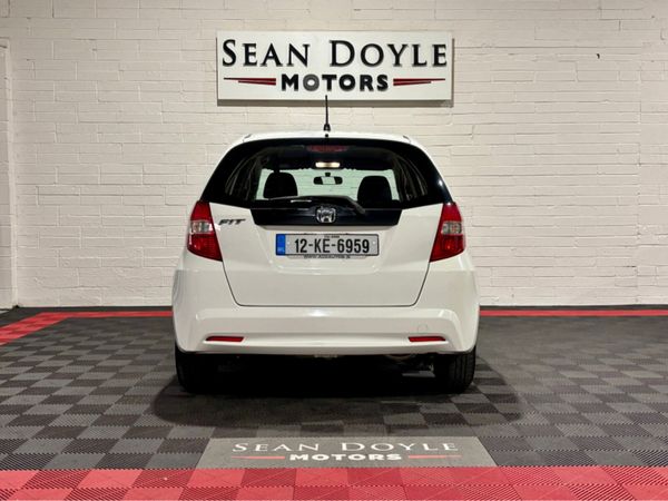 Honda Fit 1.3 Petrol 5DR AUTO 355933078