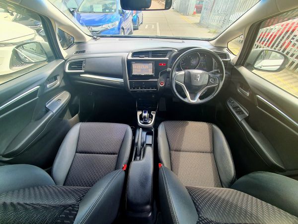 2014 Honda Fit Hybrid | Half Leather 356065476