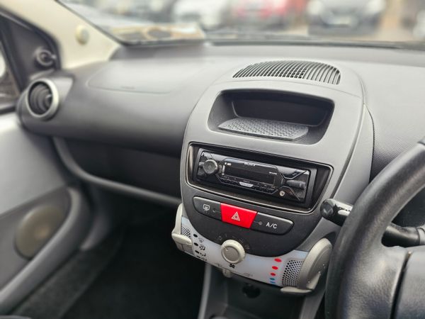 TOYOTA AYGO // NEW NCT 06/26 // PLATINUM MODEL 356147142