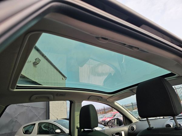 NISSAN QASHQAI +2  // REVERSE CAM & PAN ROOF & NAV 356233197