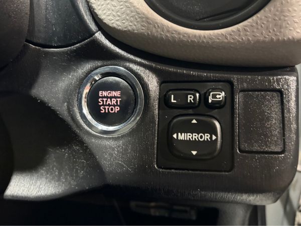 Toyota Vitz 1.3 AUTO Push Start 356258463