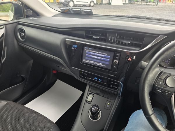 Toyota Auris Hybrid Automatic 2017 356273305