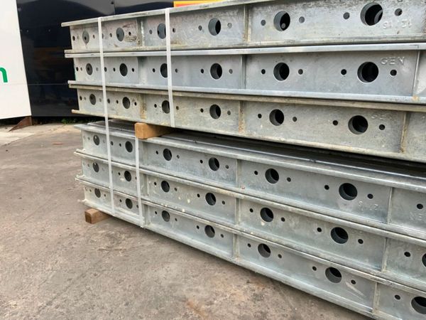 3.6mts STRONGBACK SUPPORT BEAMS.......6521.. 356273661