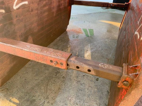 3.0mts x 2.0mts TRENCH BOX ASSEMBLY.....202 356295370