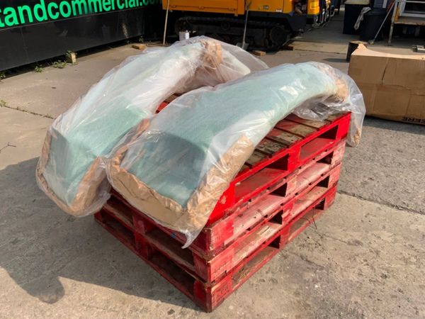 UNUSED JOHN DEERE 20/30 SERIES  MUDGUARDS. 356293633