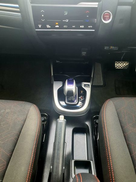 Honda Fit 2016 Hybrid | S Package 356314647
