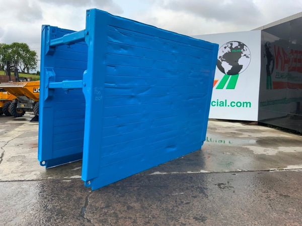 3.5mts x 2.5mts TRENCH SUPPORT BOX.........4963. 356414386