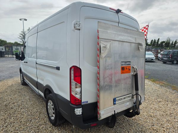 Ford Transit Highroof Tailgate Lift 2017 356424982