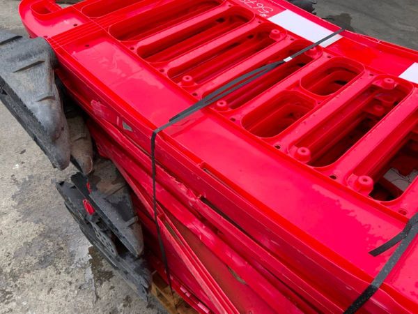 20 of  PEDESTRIAN  PLASTIC BARRIERS......5679. 356444398