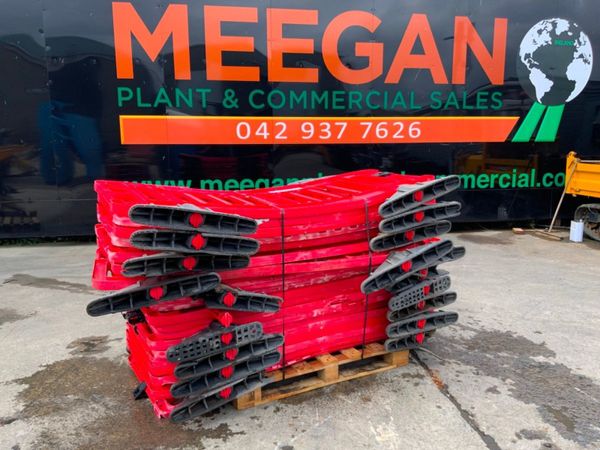 20 of  PEDESTRIAN  PLASTIC BARRIERS......5679. 356444408