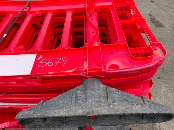 20 of  PEDESTRIAN  PLASTIC BARRIERS......5679. 356444402