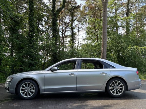 Audi A8 3.0TDI 262HP quattro Executive LWB 356445445