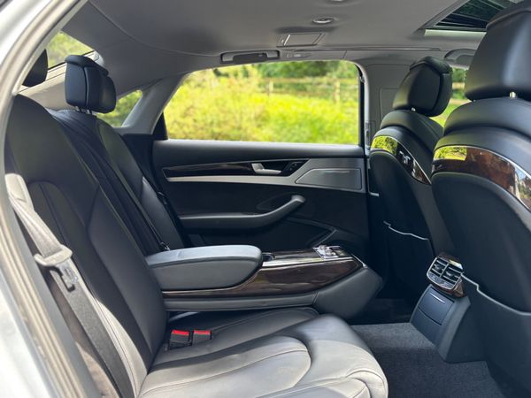 Audi A8 3.0TDI 262HP quattro Executive LWB 356445452