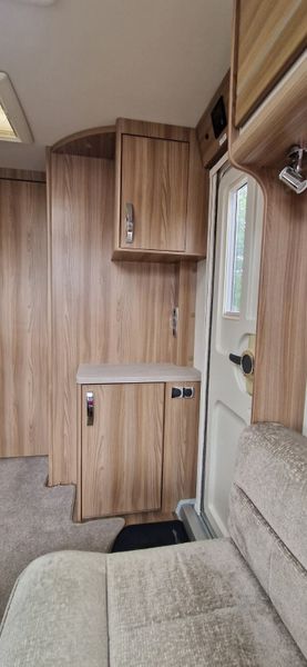 Swift Corniche 19/4 island bed Caravan 356450658