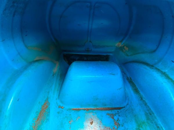 900lts. SINGLE AXLE WATER BOWSER..........57w. 356460528