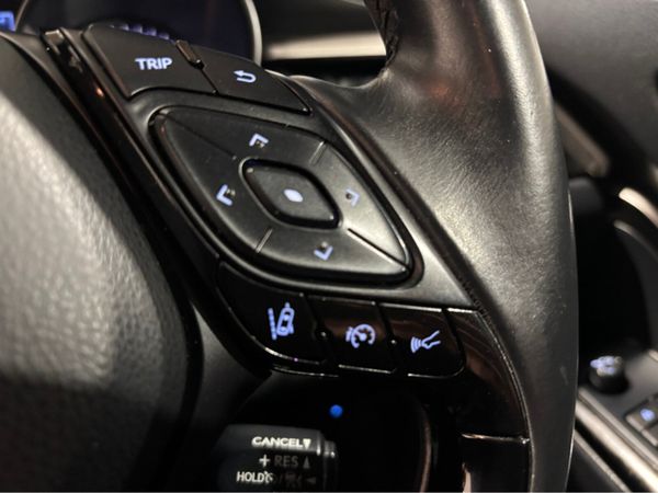 Toyota C-HR HYBRID SPORT IRISH CAR 4DR AUTO 356463415