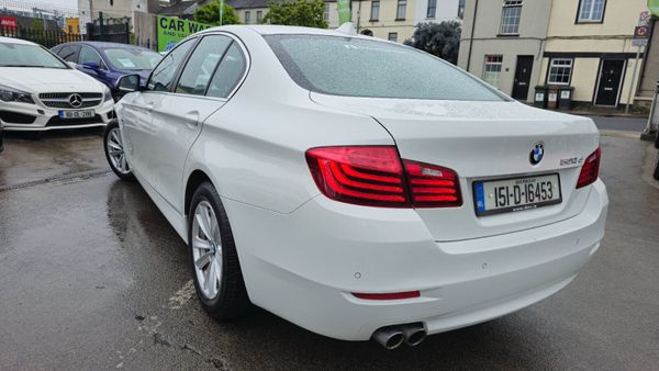 BMW 5-Series 2015 356558181