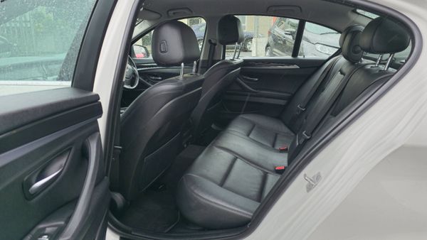 BMW 5-Series 2015 356558206