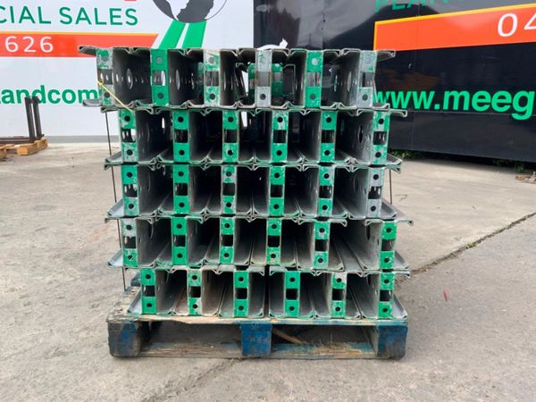 600mm SHUTTERING STRONGBACK / WHALERS. 356552523