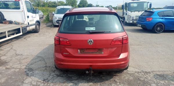 2015 Volkswagen Golf SV Plus 1.6 Tdi For Breaking! 356561543